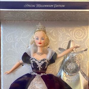 2000 Millennium Barbie. N R F B. Collector # 24154
